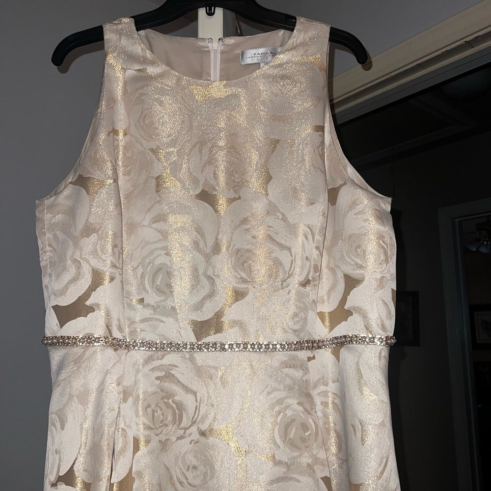Formal Tahari Cream and Gold Floral Maxi Dress